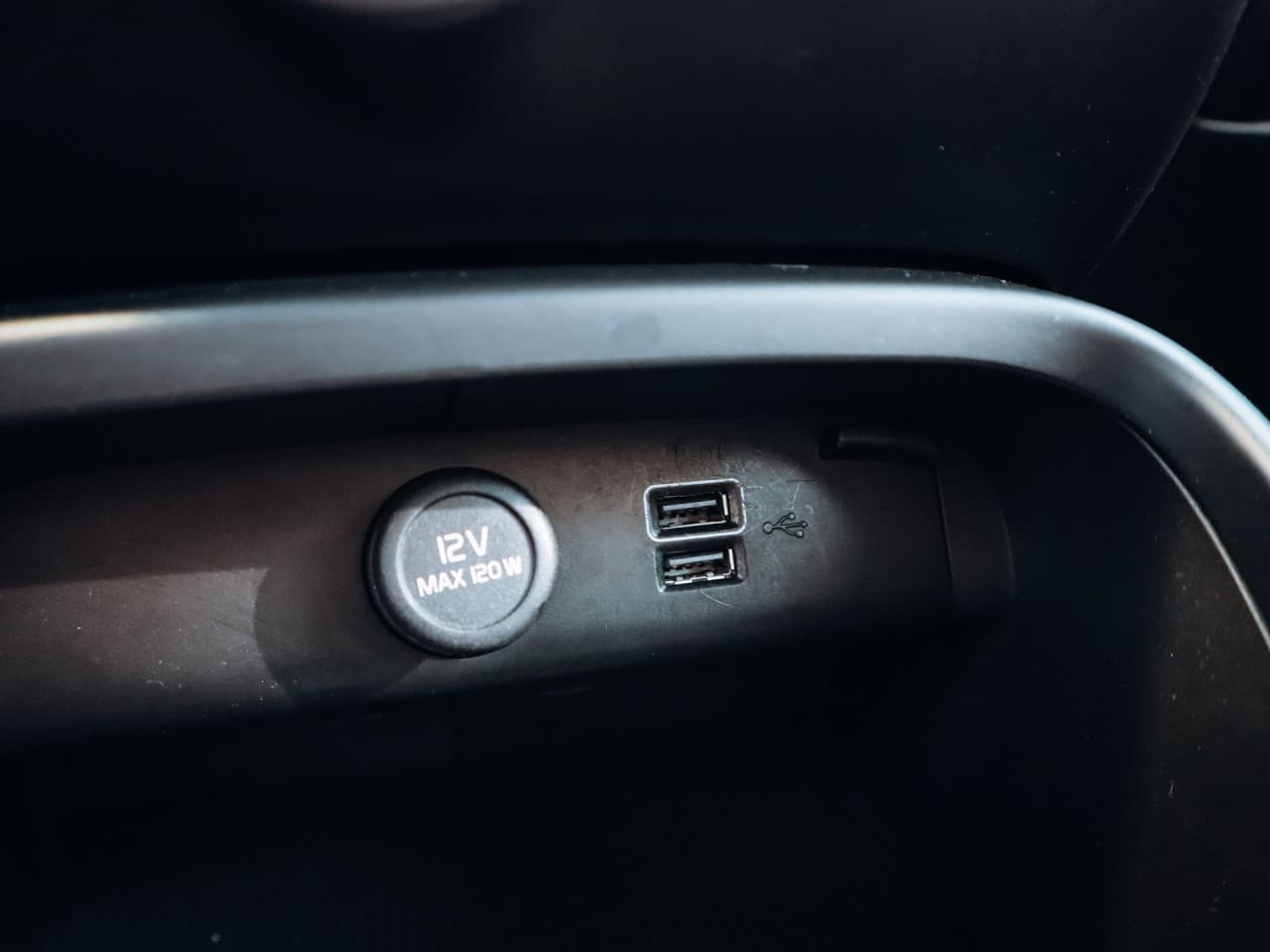 2021 Volvo Xc40 - 17