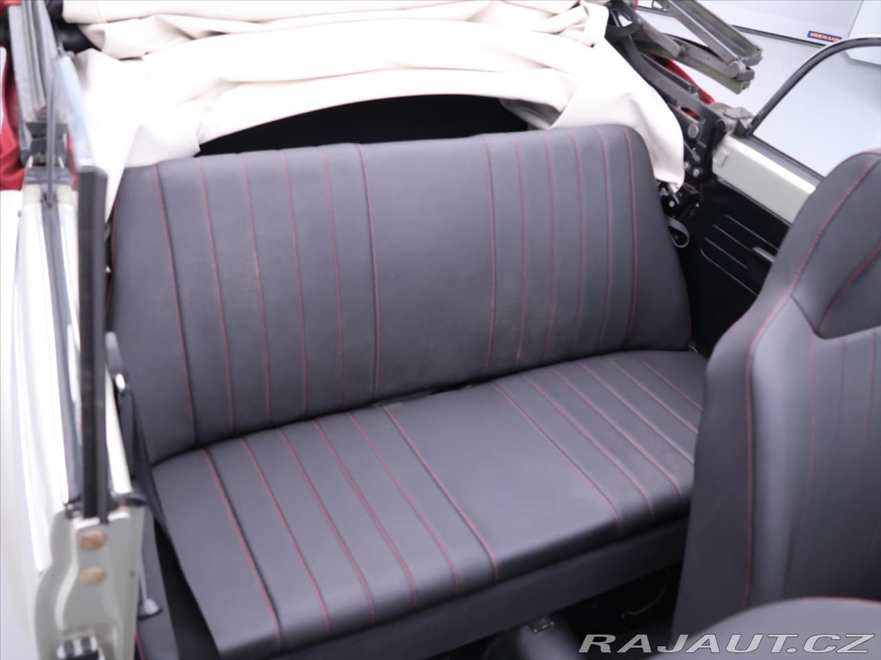 1973 Volkswagen Beetle - 20