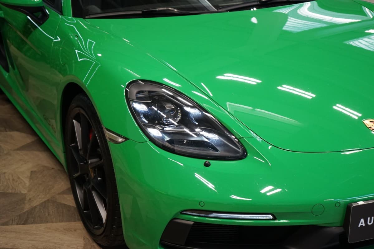 2021 Porsche Cayman - 4