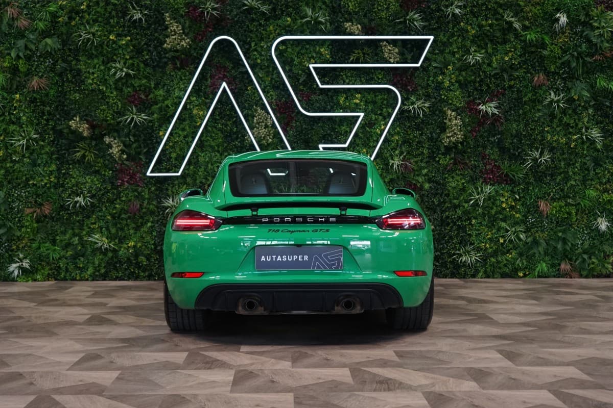 2021 Porsche Cayman - 6