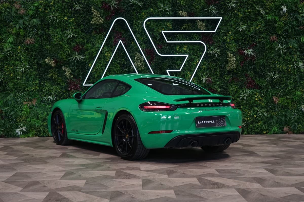 2021 Porsche Cayman - 7