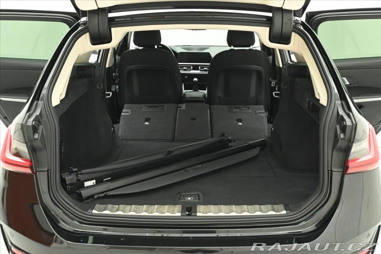 2021 BMW 3-Series - 11