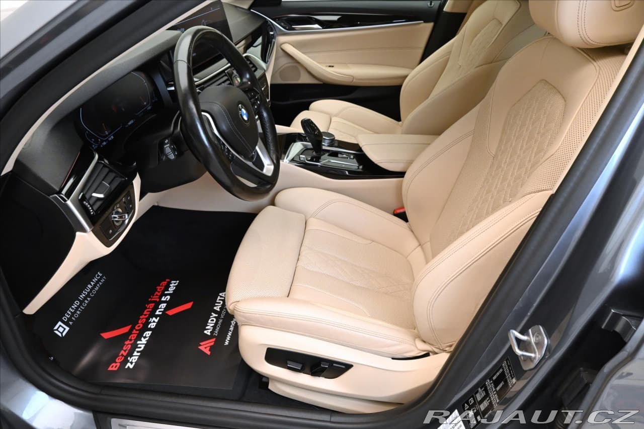 2021 BMW 5-Series - 13