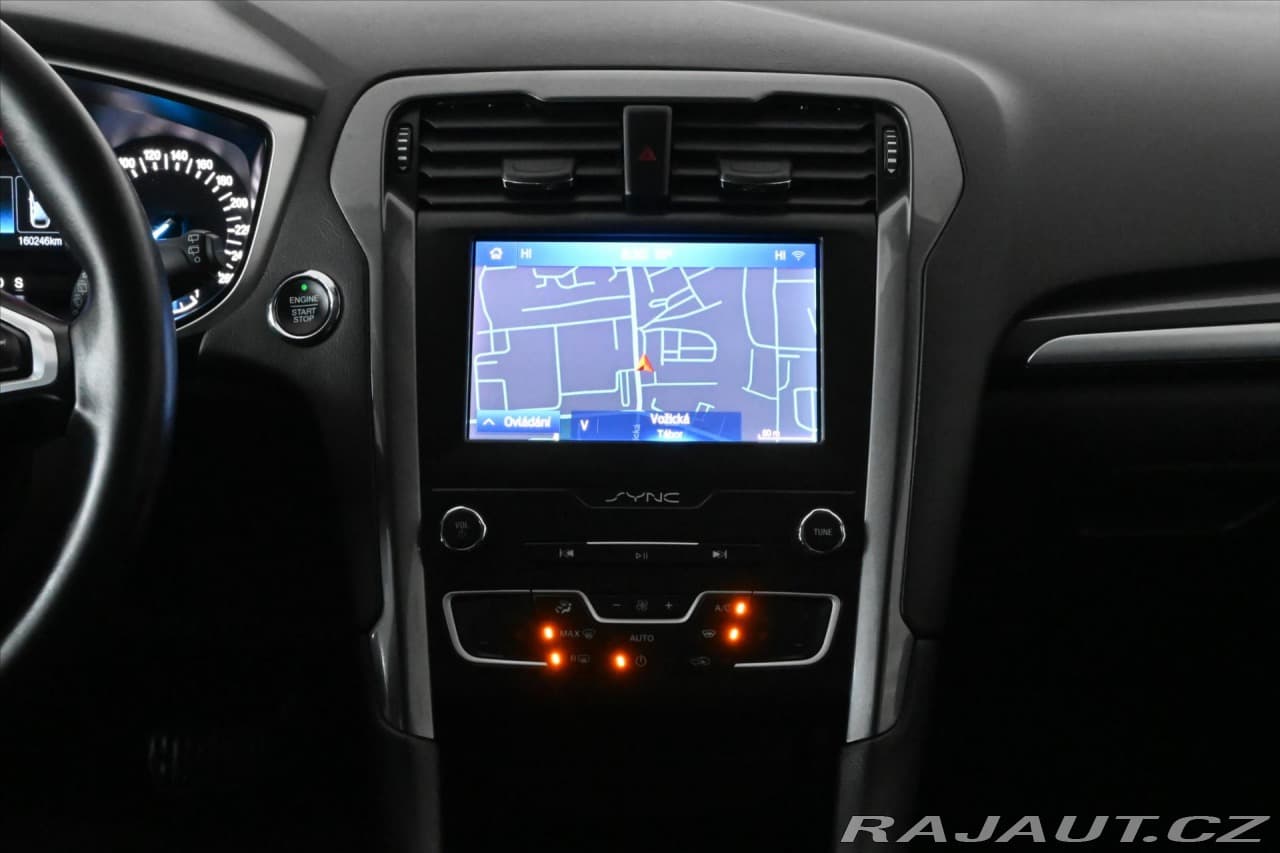 2020 Ford Mondeo - 12