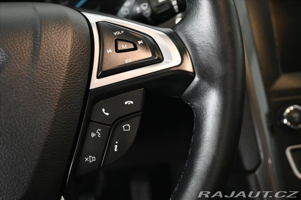 2020 Ford Mondeo - 18