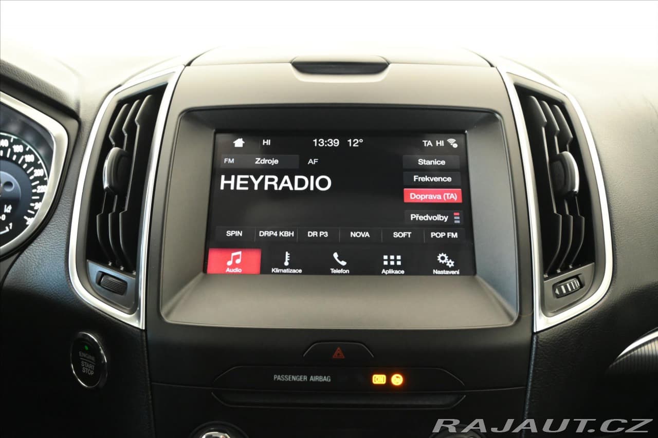 2019 Ford S-Max - 19