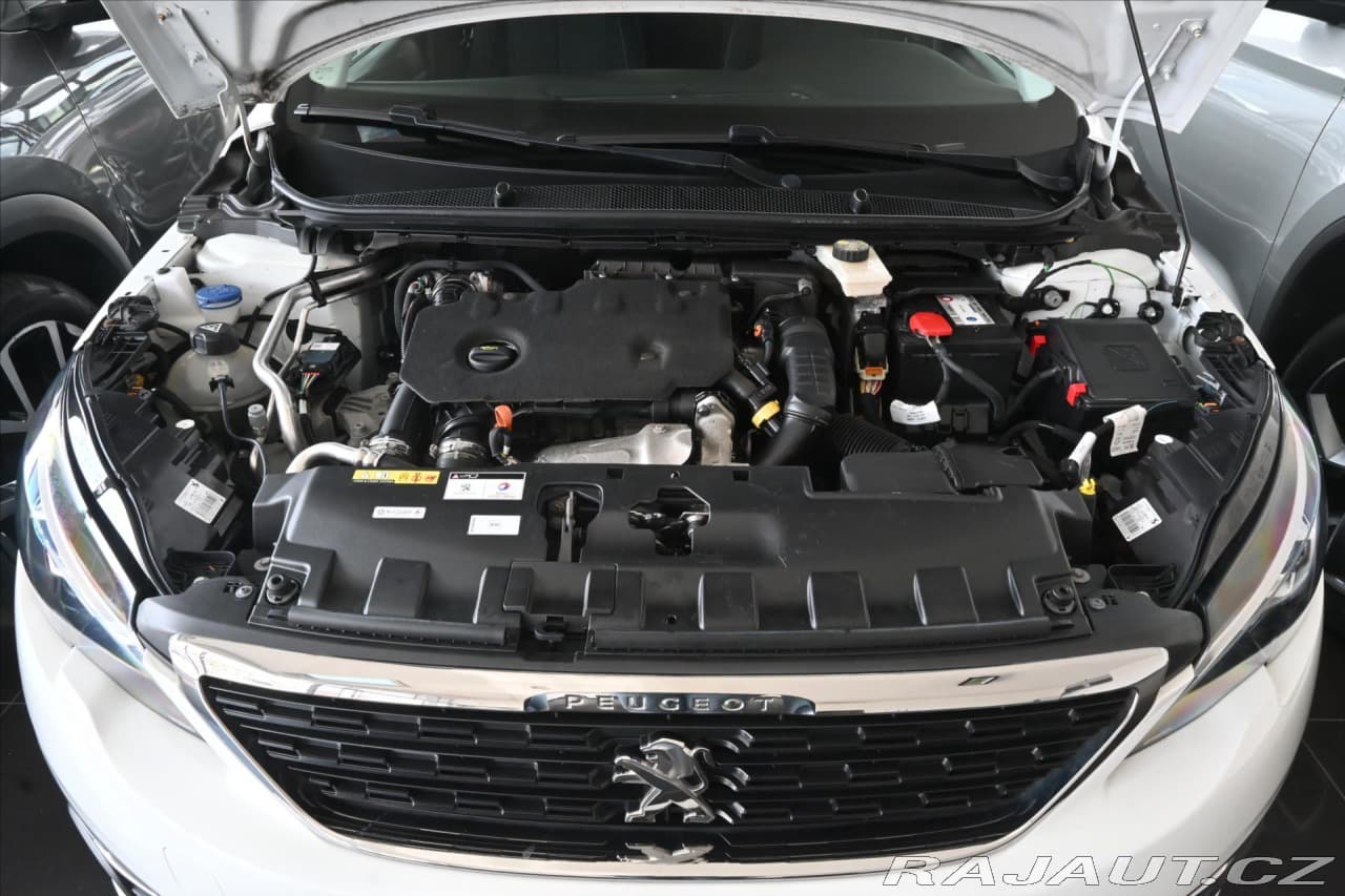 2019 Peugeot 308 - 5