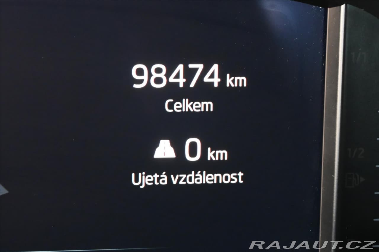 2023 Škoda Octavia - 14