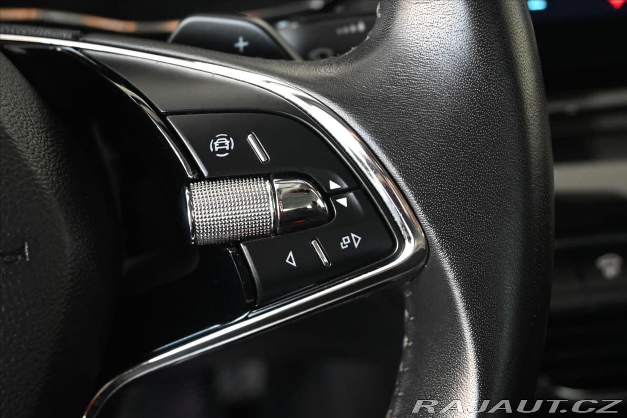 2023 Škoda Octavia - 18