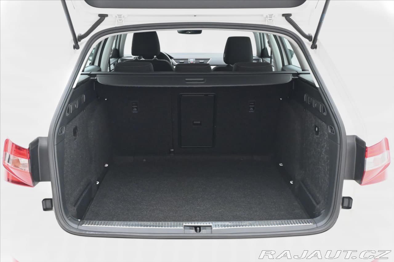 2021 Škoda Superb - 10