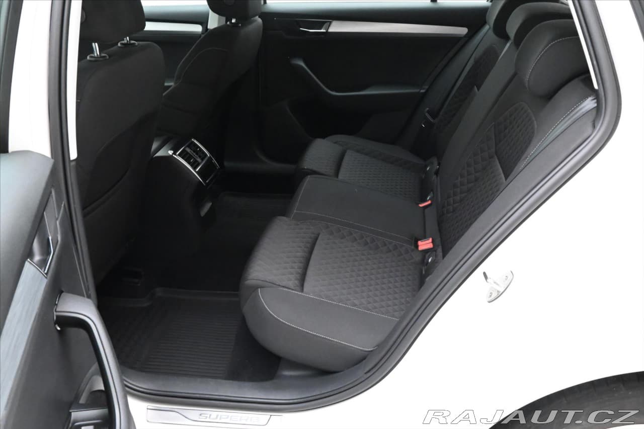 2021 Škoda Superb - 14