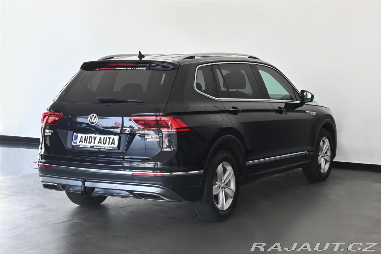 2018 Volkswagen Tiguan - 3