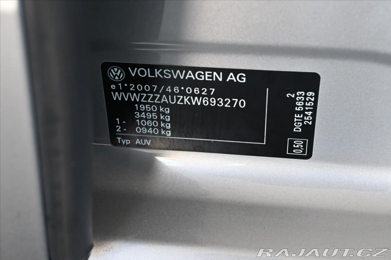 2019 Volkswagen Golf - 15