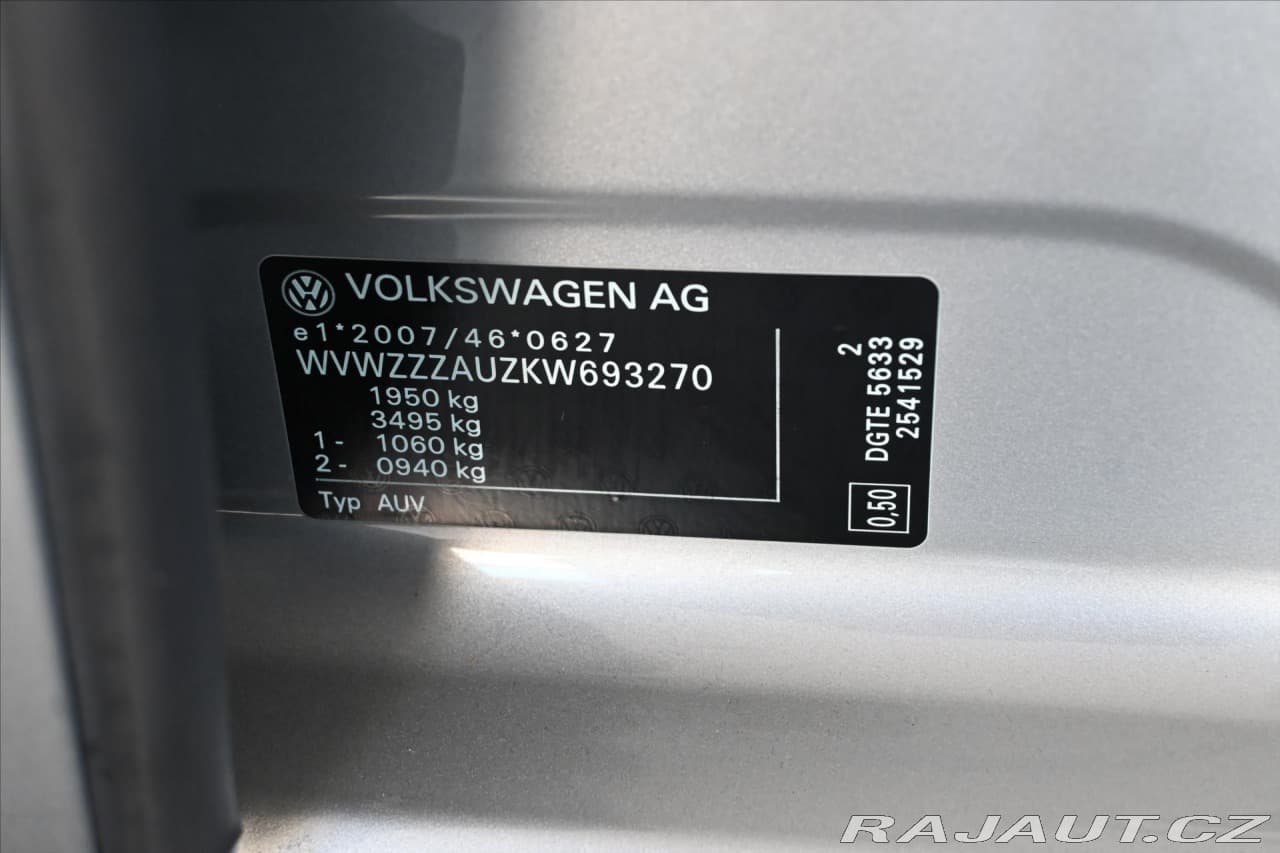 2019 Volkswagen Golf - 8