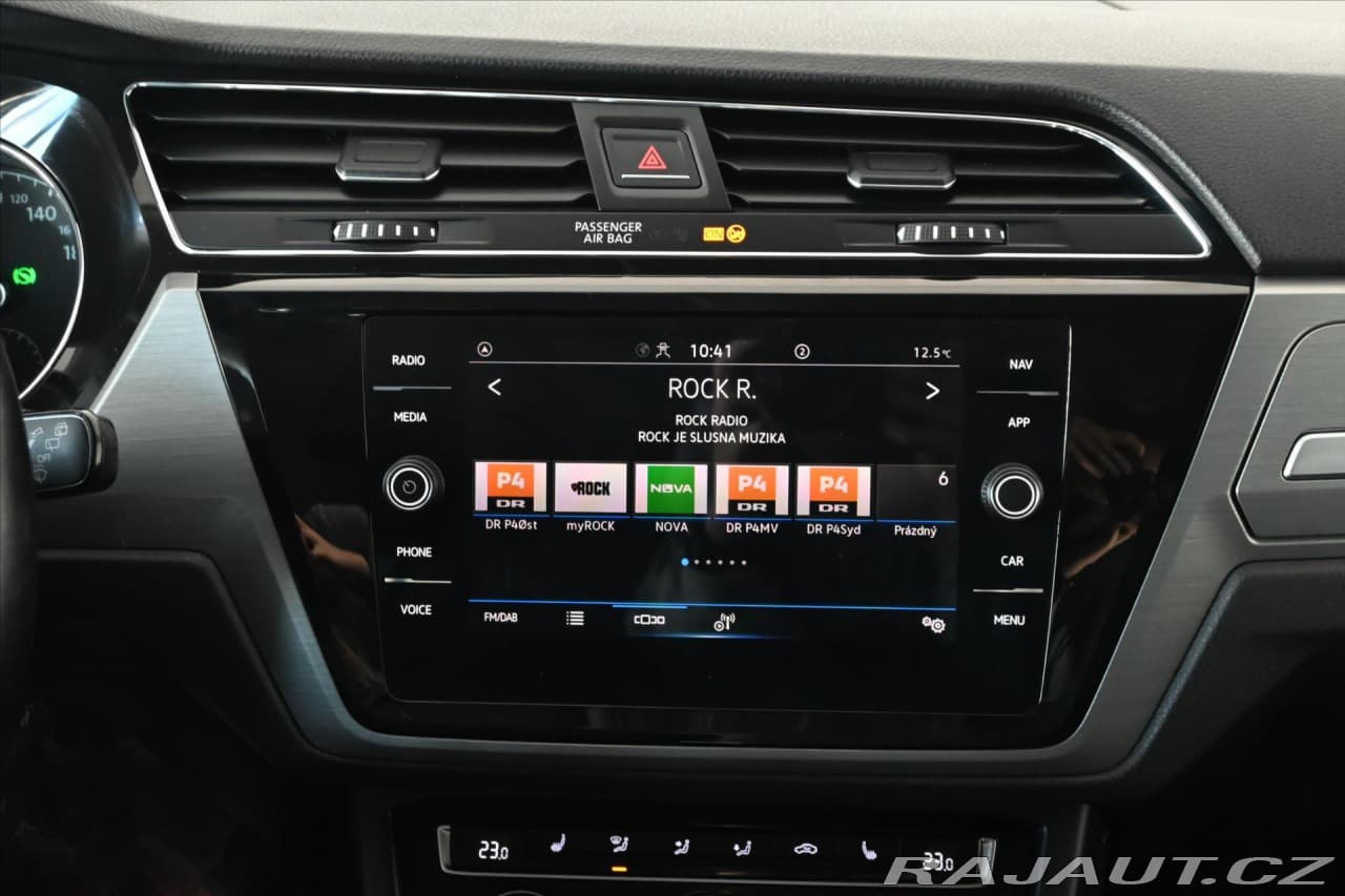 2021 Volkswagen Touran - 20