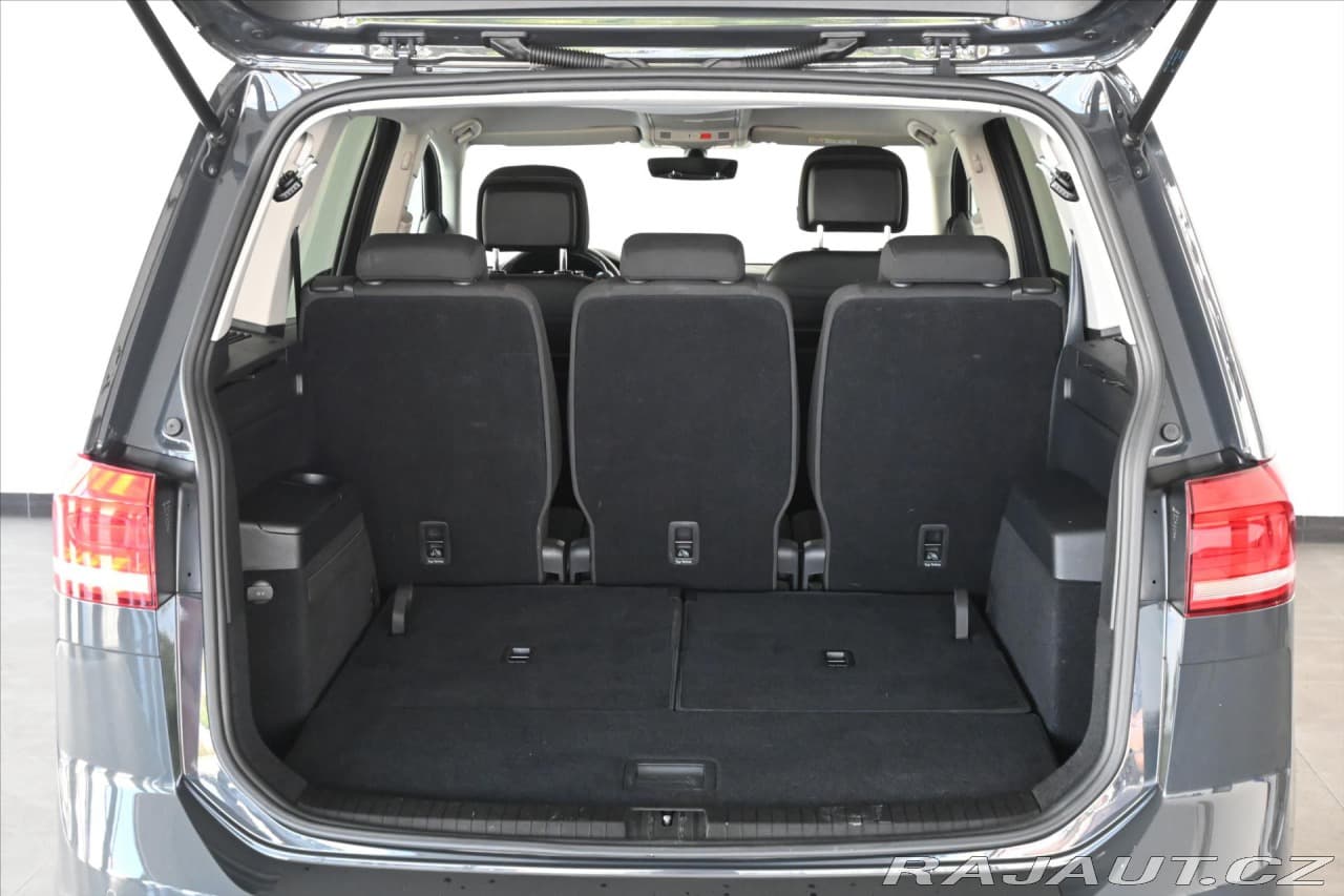 2021 Volkswagen Touran - 7