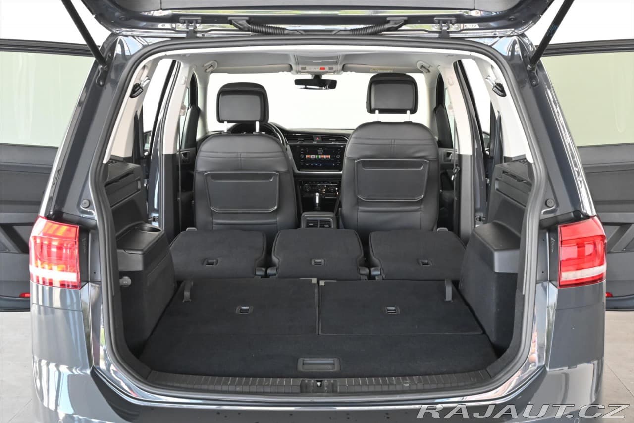 2021 Volkswagen Touran - 8