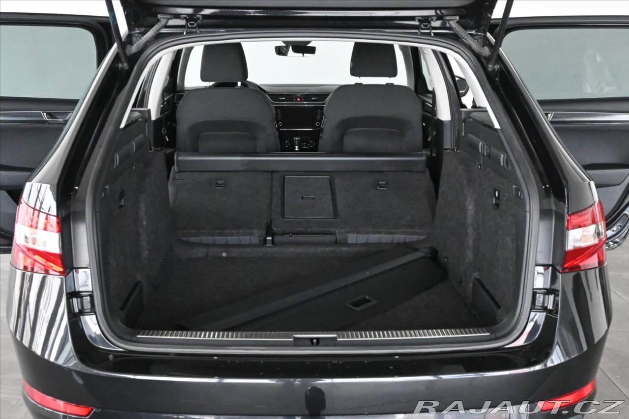 2022 Škoda Superb - 7