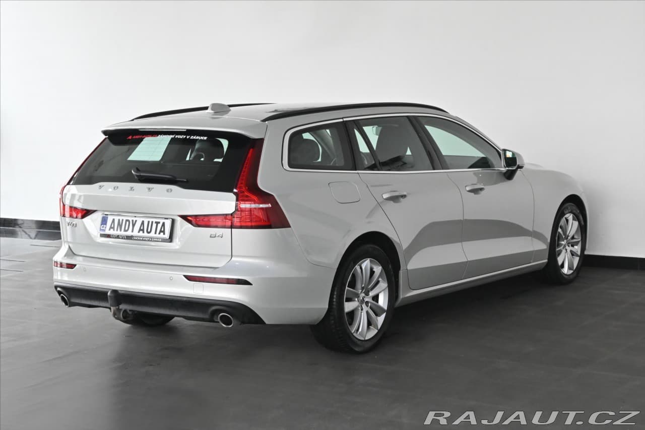 2022 Volvo V60 - 3