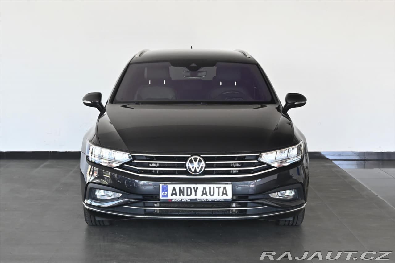 2020 Volkswagen Passat - 2