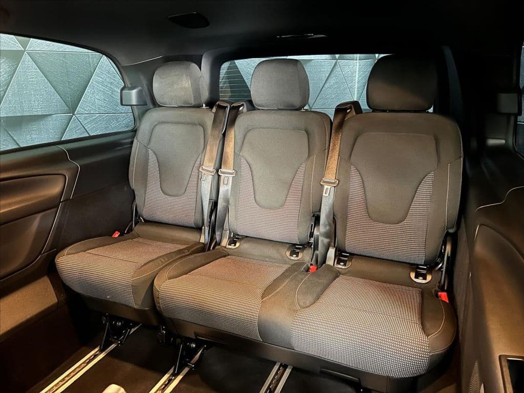 2021 Mercedes-Benz V-Class - 11