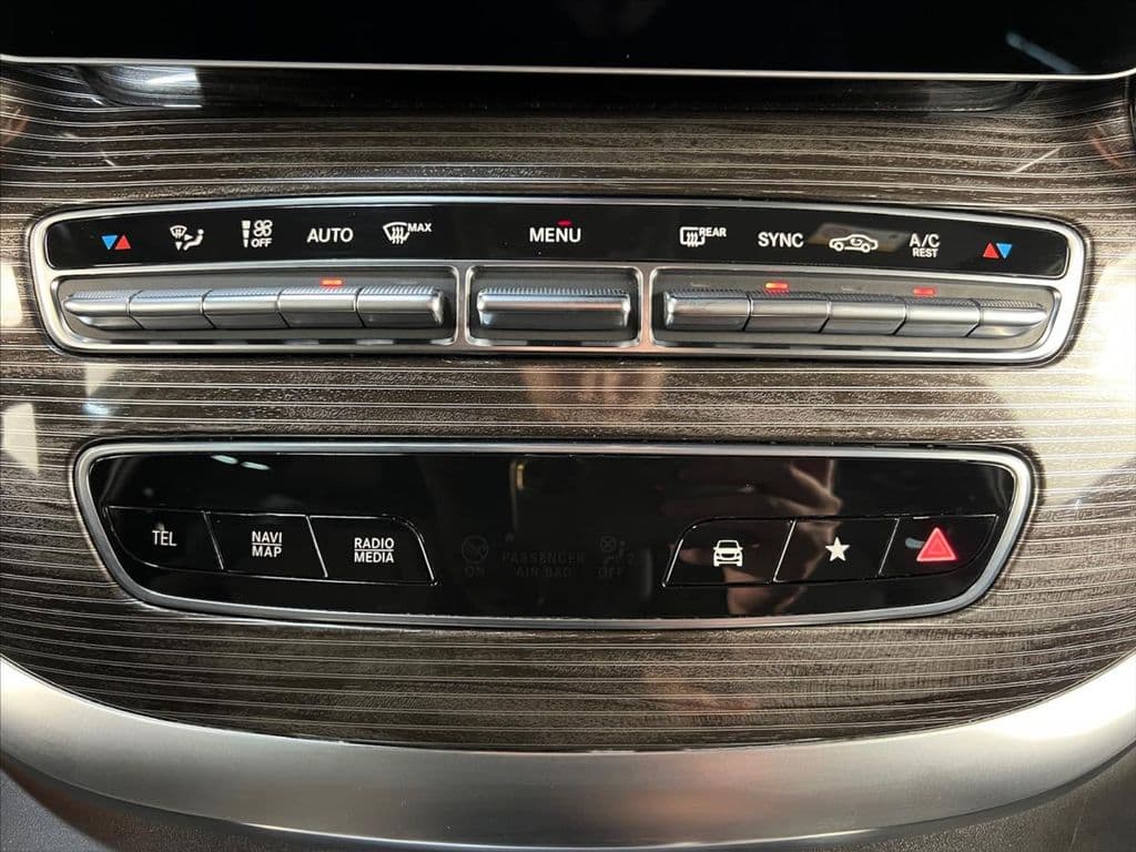 2021 Mercedes-Benz V-Class - 17