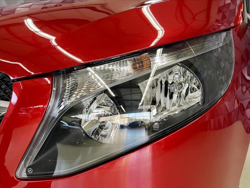 2021 Mercedes-Benz V-Class - 8