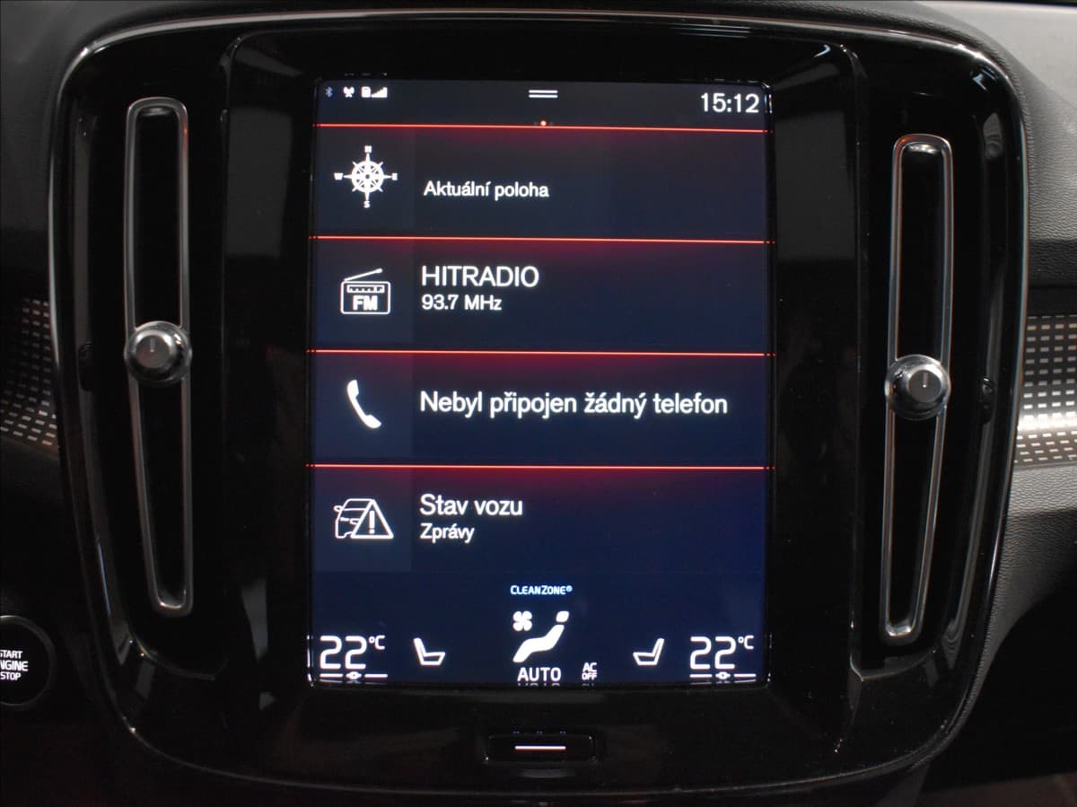 2021 Volvo XC40 - 17
