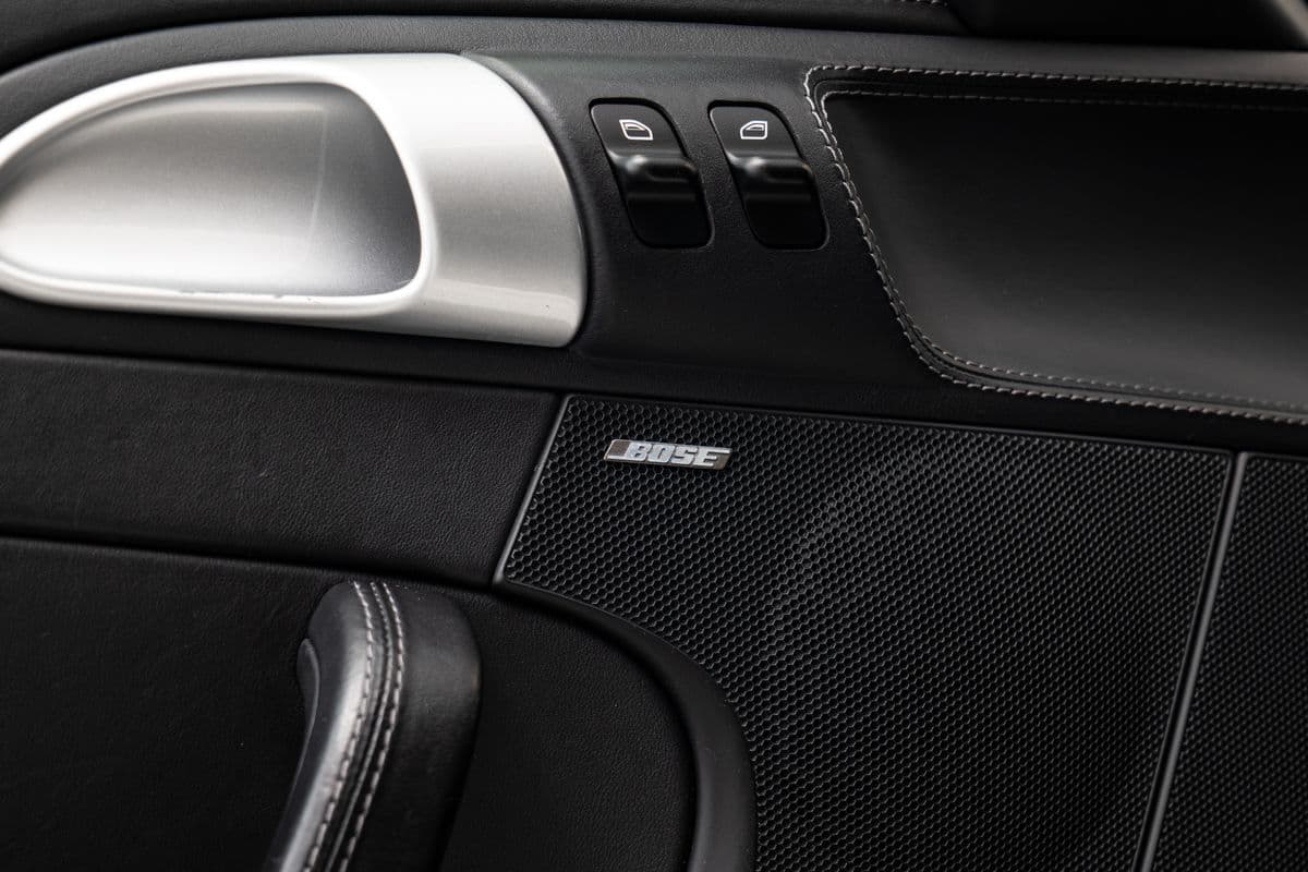 2010 Porsche 911 - 18