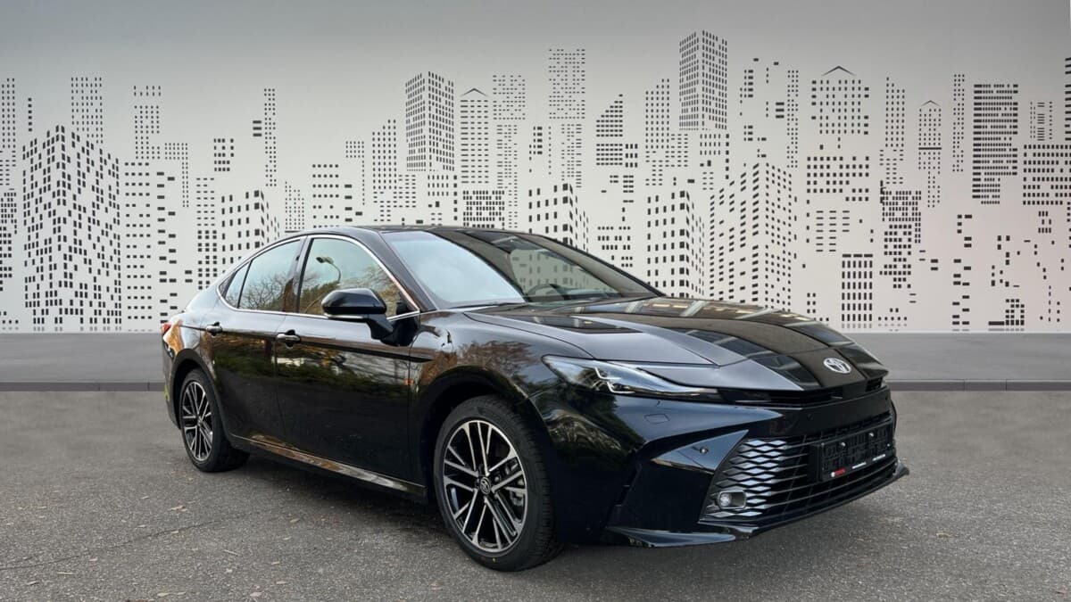 2025 Toyota Camry - 2
