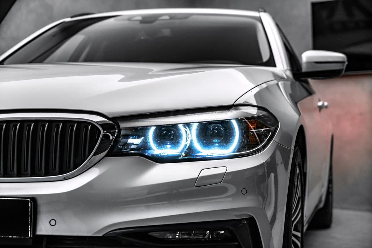 2019 BMW 5-Series - 8