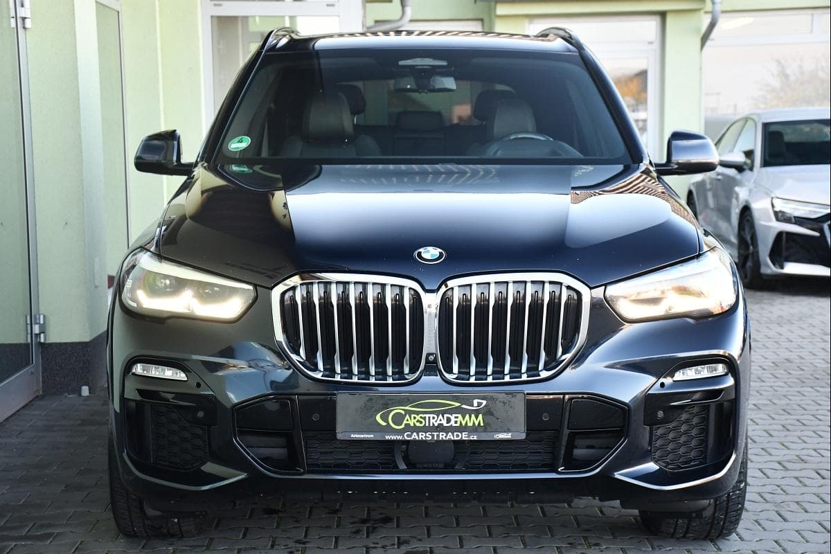2019 BMW X5 - 9