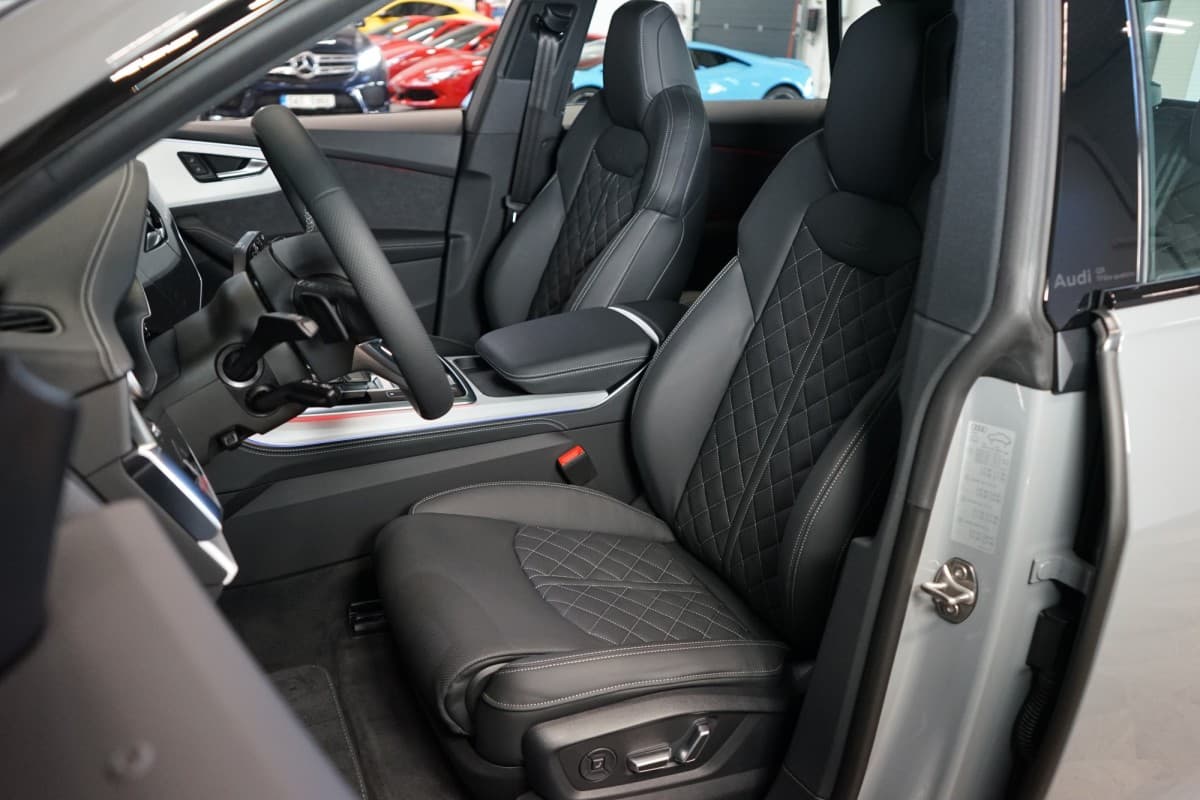 2026 Audi Q8 - 12