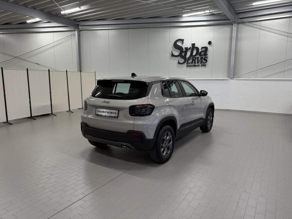 2025 Jeep Avenger - 4