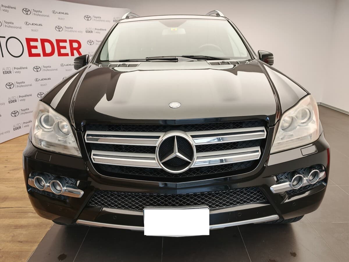 2011 Mercedes-Benz Gl - 2