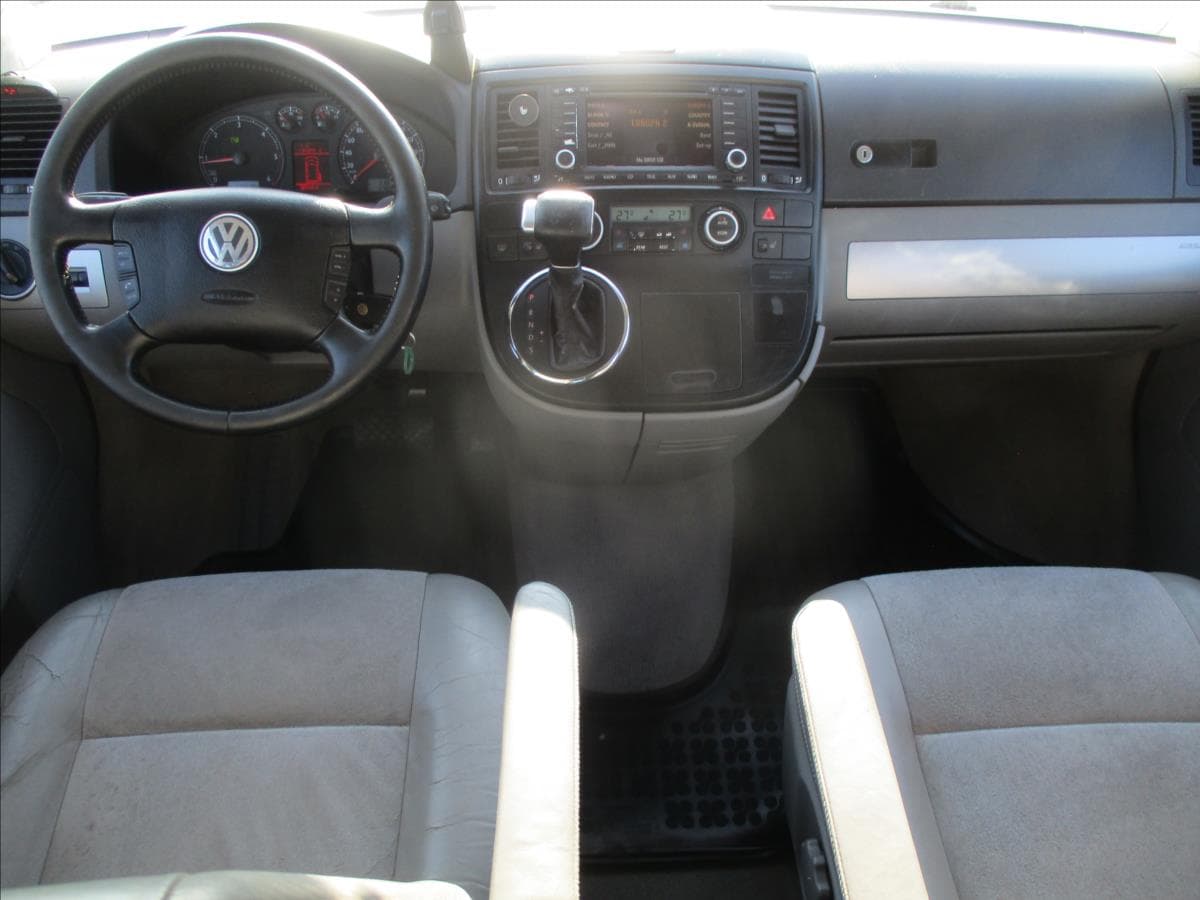 2005 Volkswagen Multivan - 13