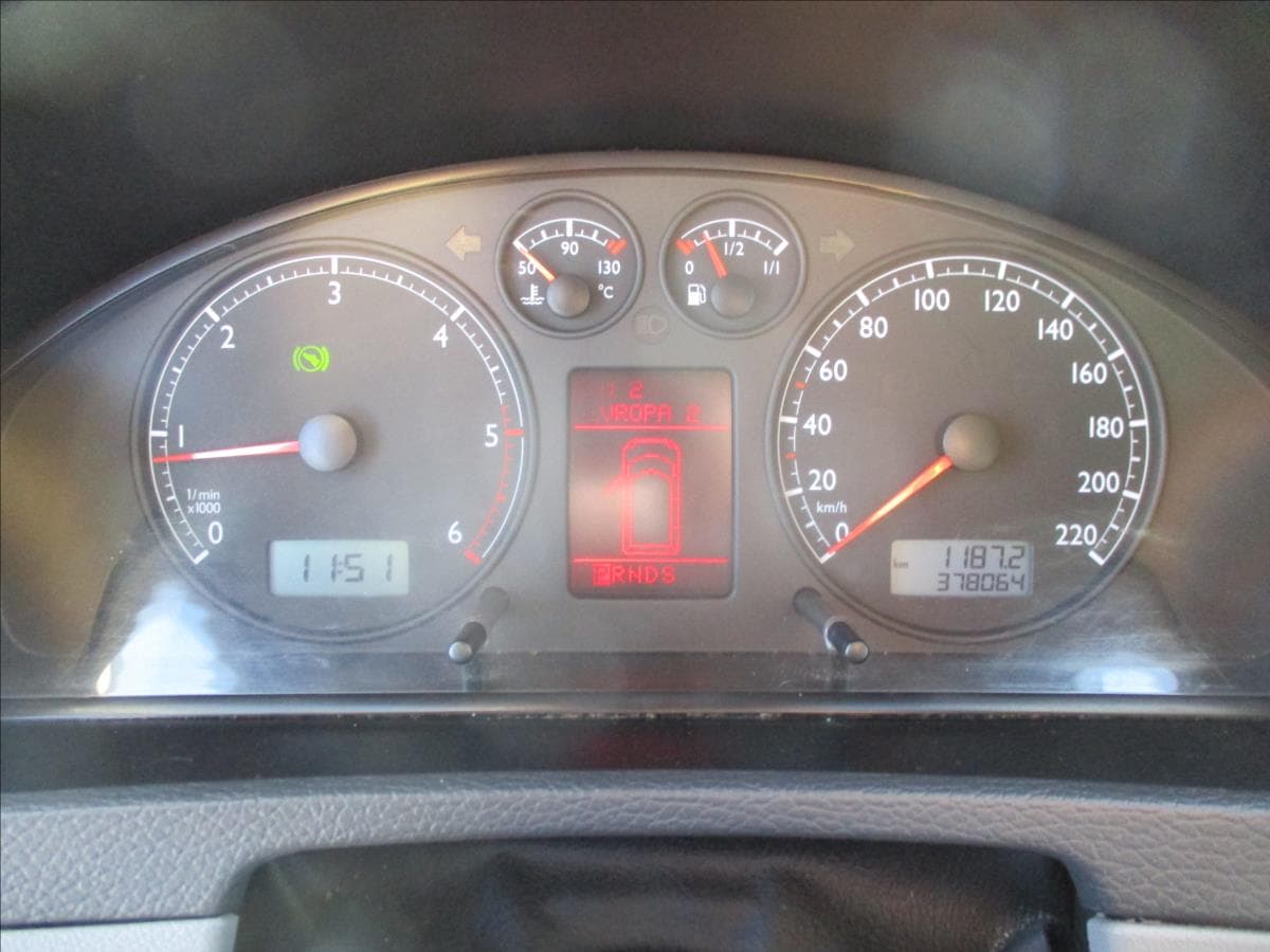 2005 Volkswagen Multivan - 16