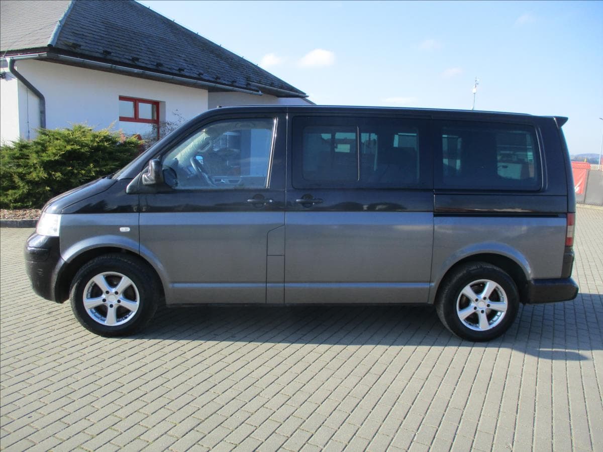 2005 Volkswagen Multivan - 2