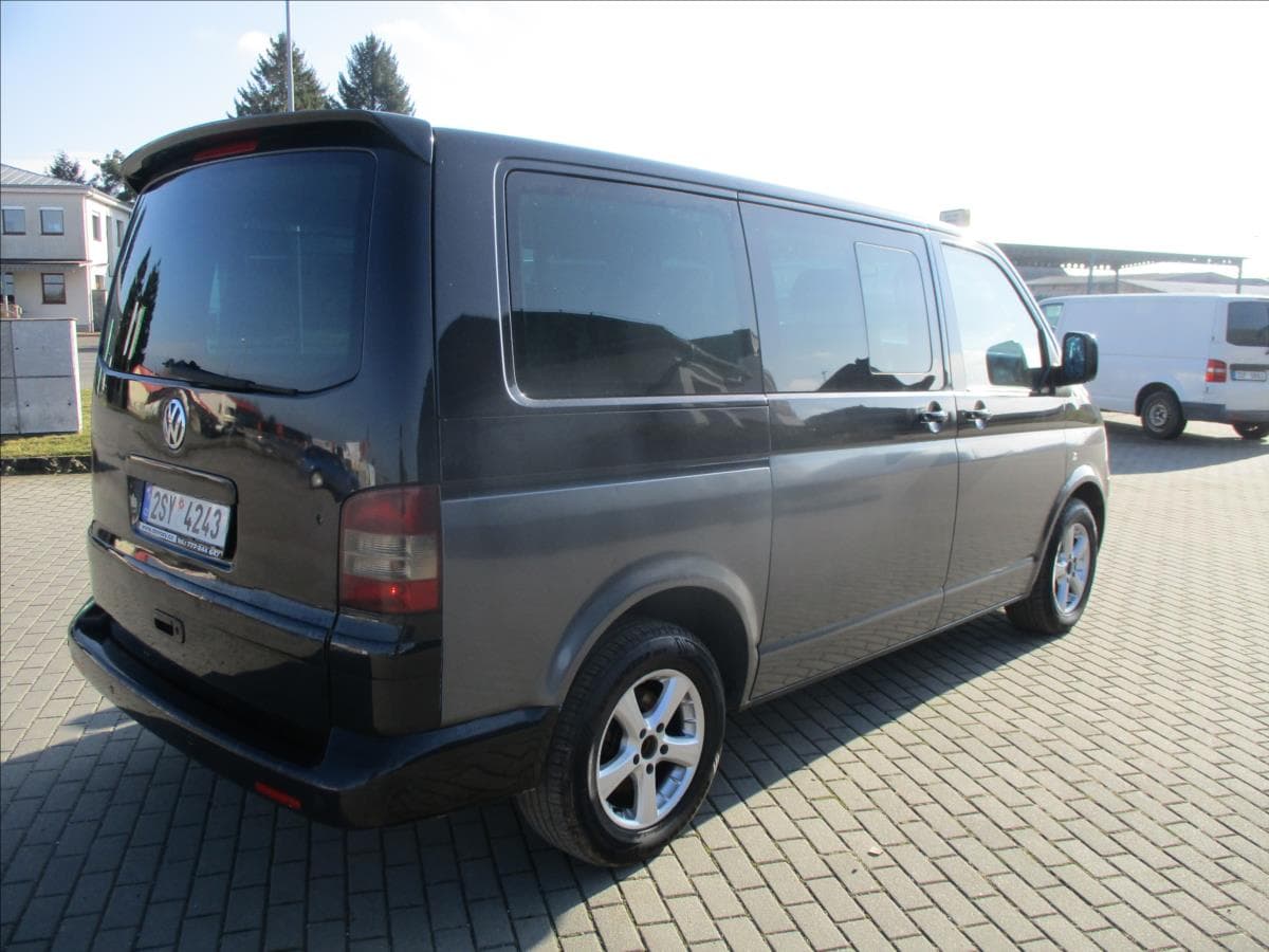 2005 Volkswagen Multivan - 4