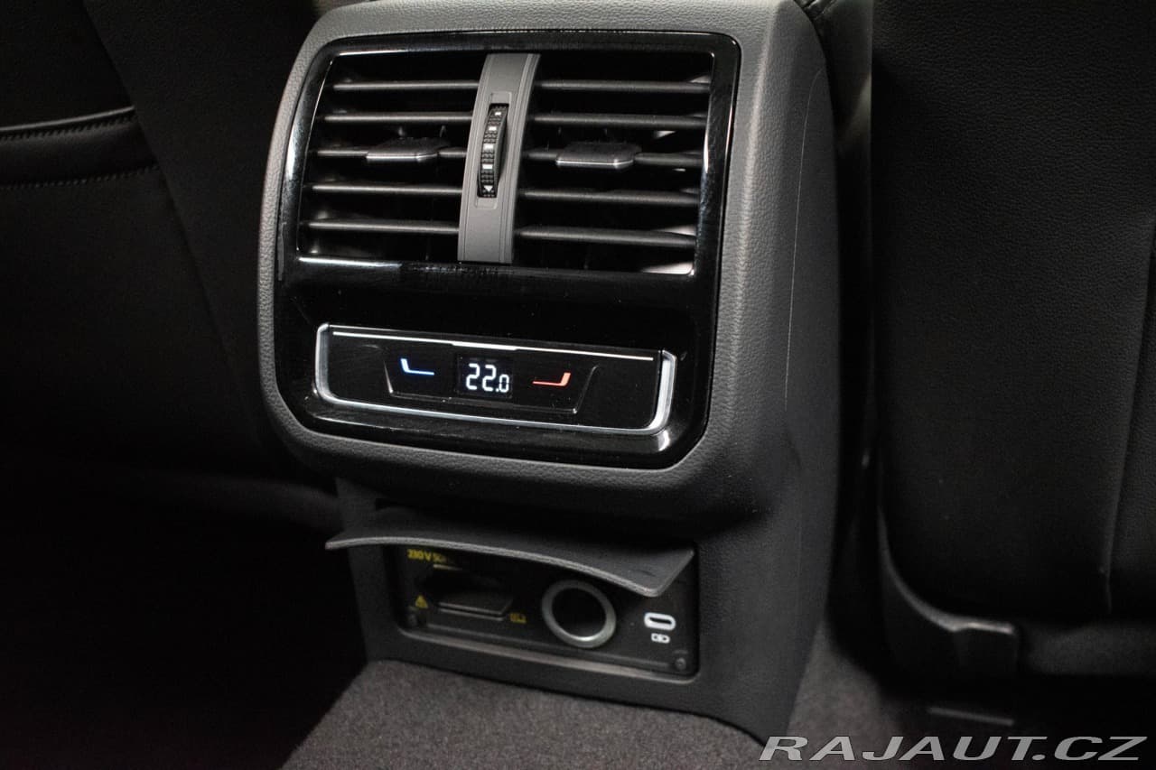 2022 Volkswagen Passat - 14