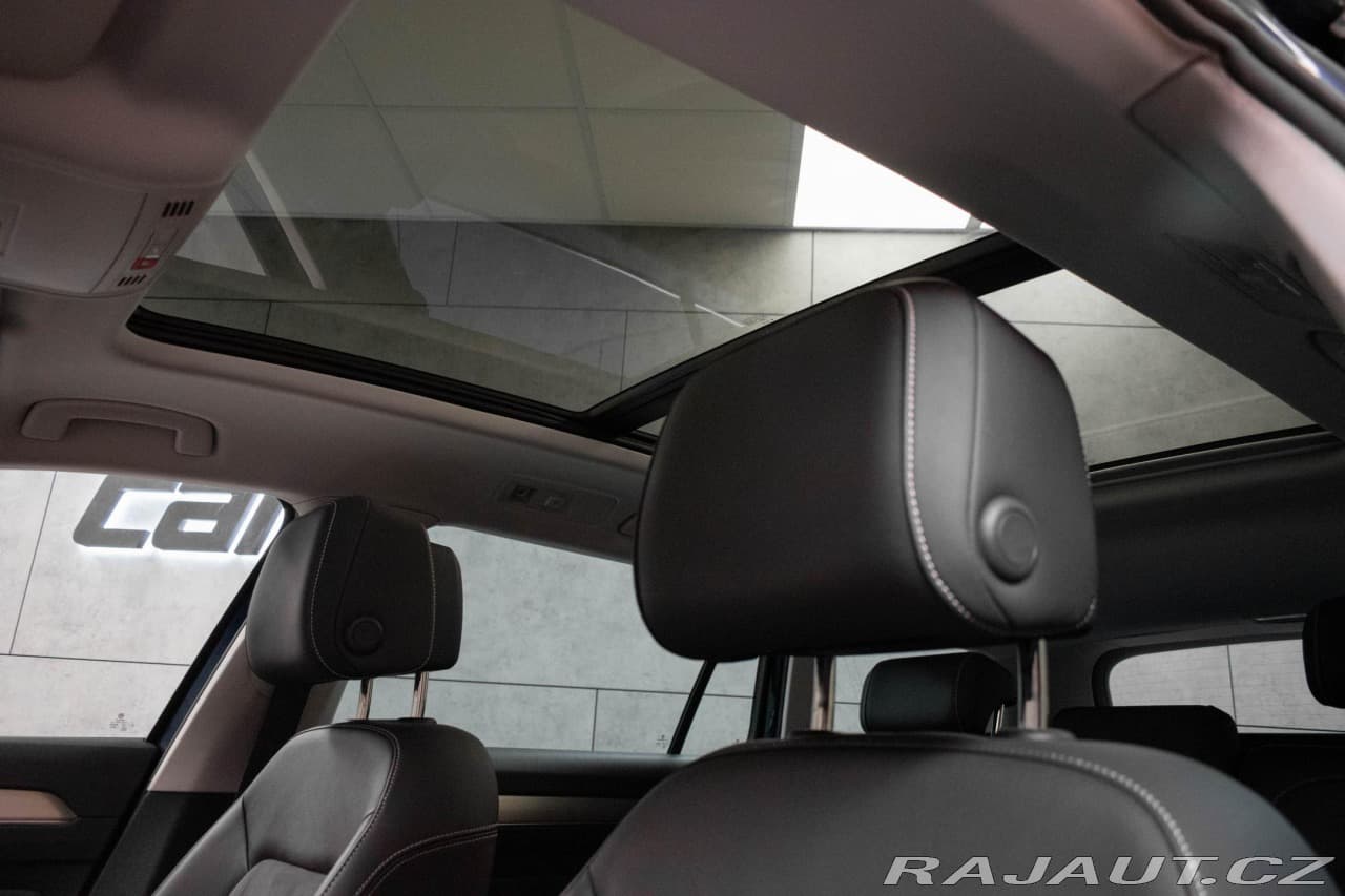 2022 Volkswagen Passat - 16