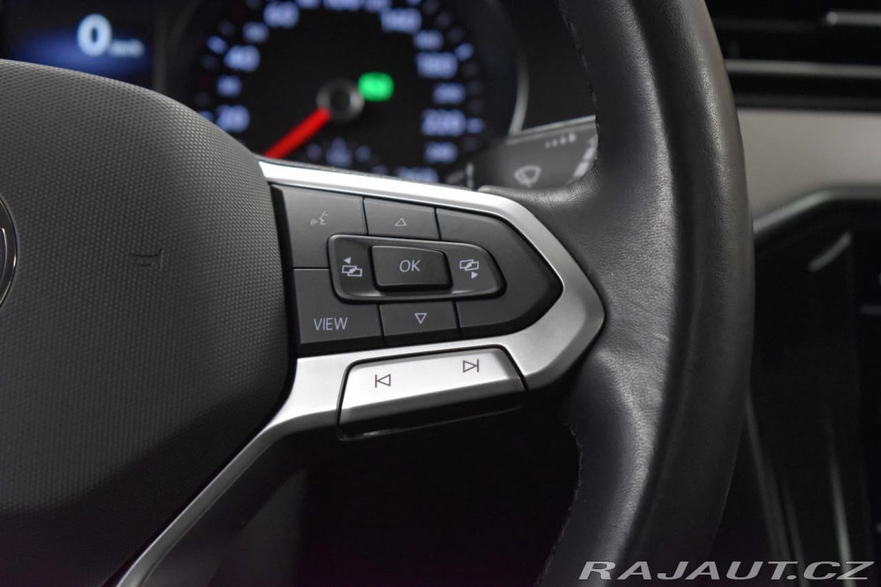 2022 Volkswagen Passat - 19