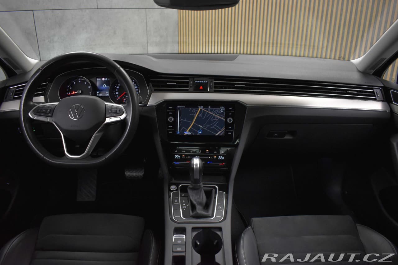 2022 Volkswagen Passat - 7