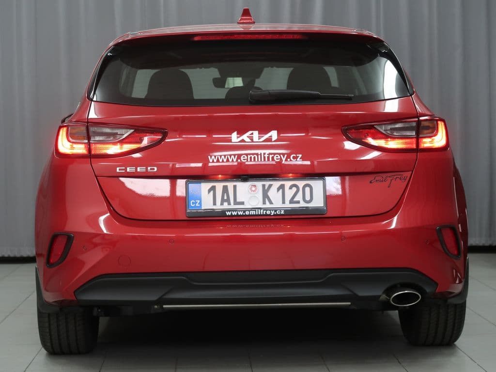 2025 Kia Cee'd - 7
