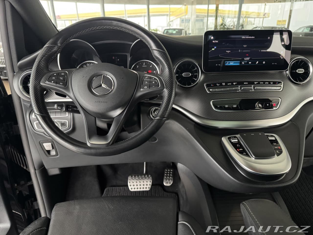 2022 Mercedes-Benz V-Class - 9