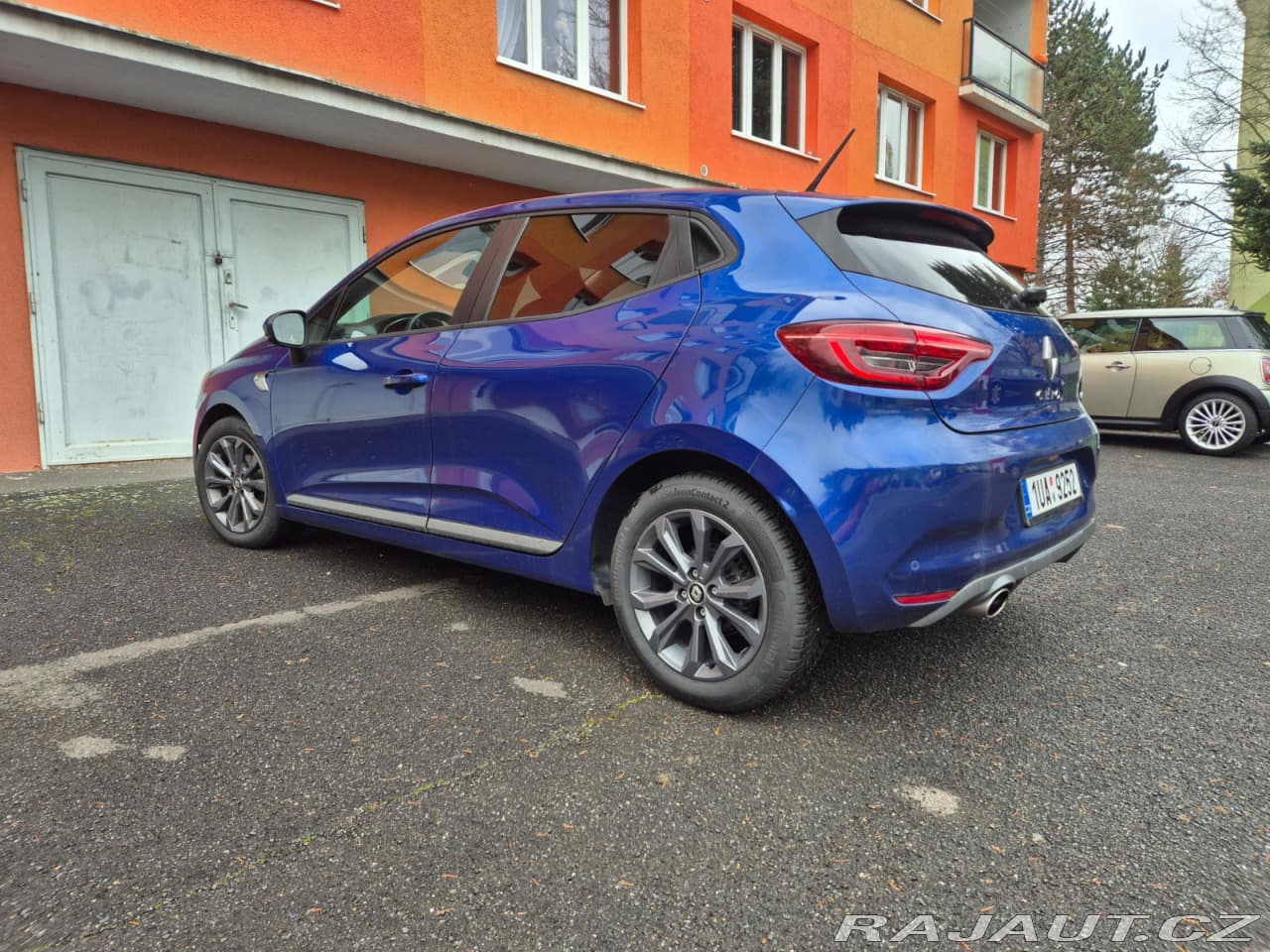 2020 Renault Clio - 9