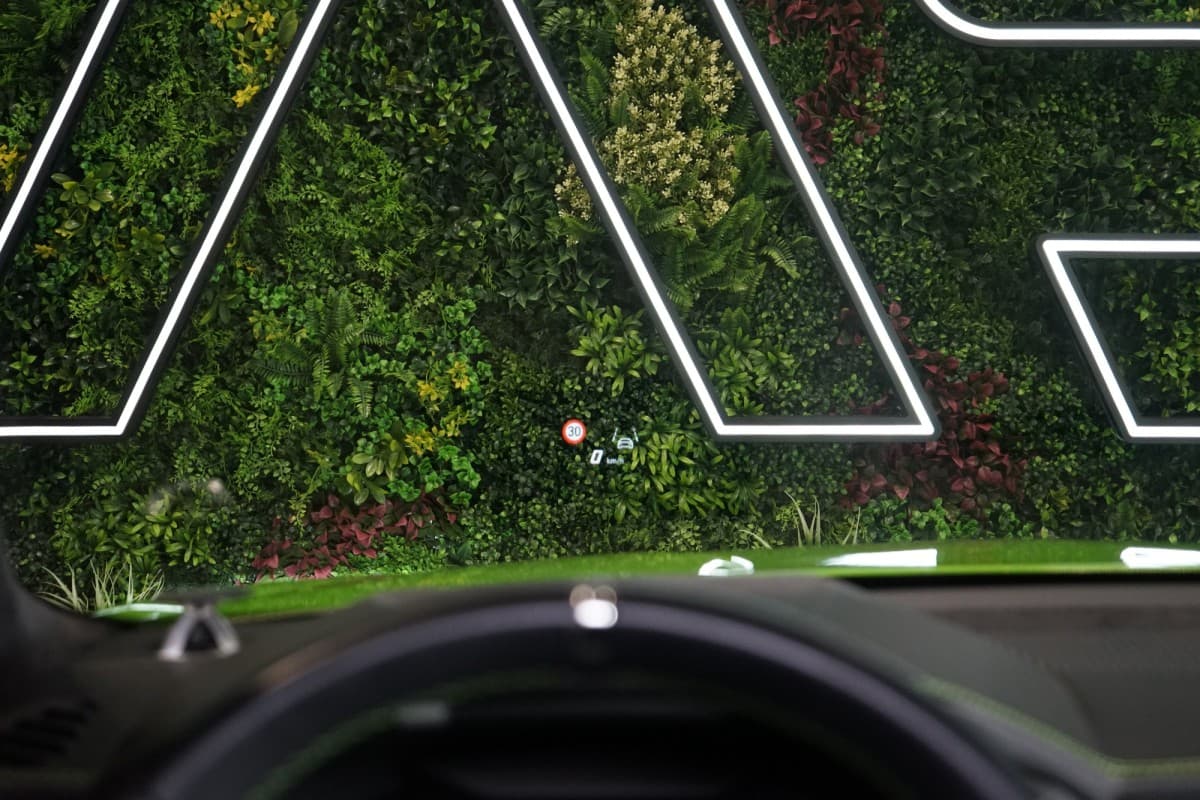 2023 Lamborghini Urus - 15