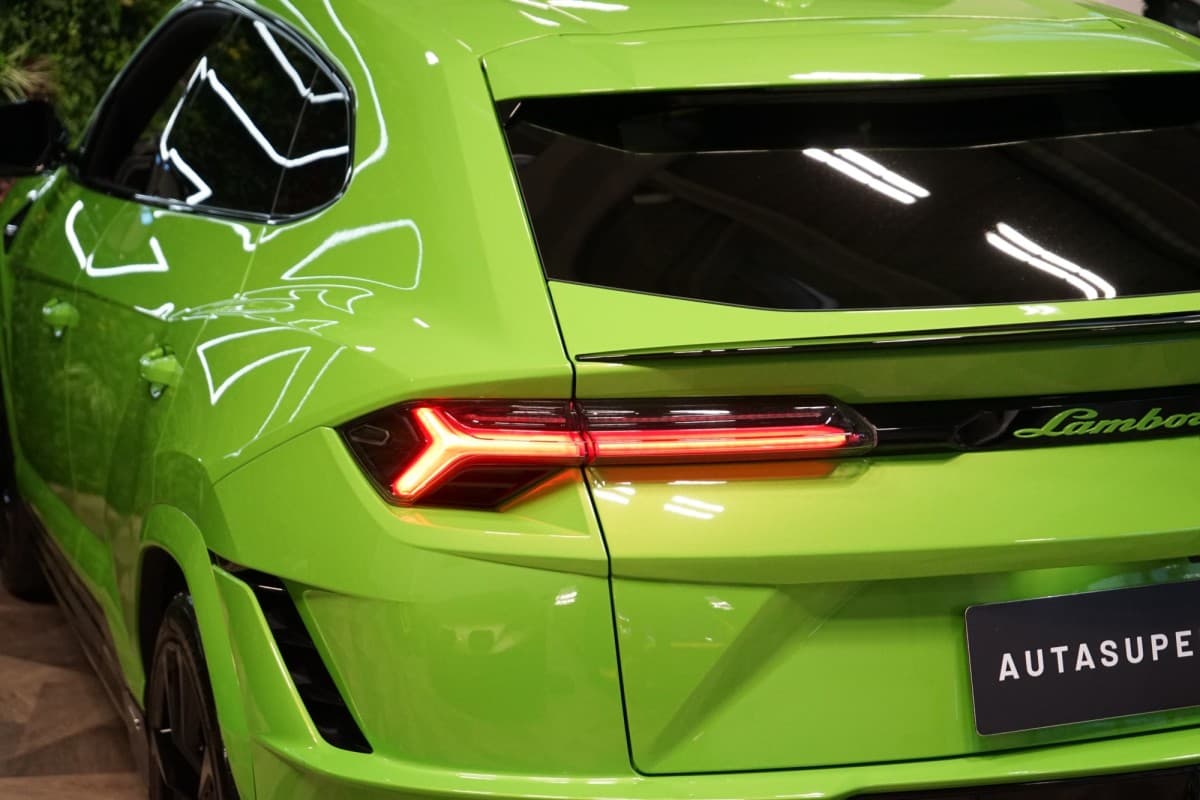 2023 Lamborghini Urus - 8