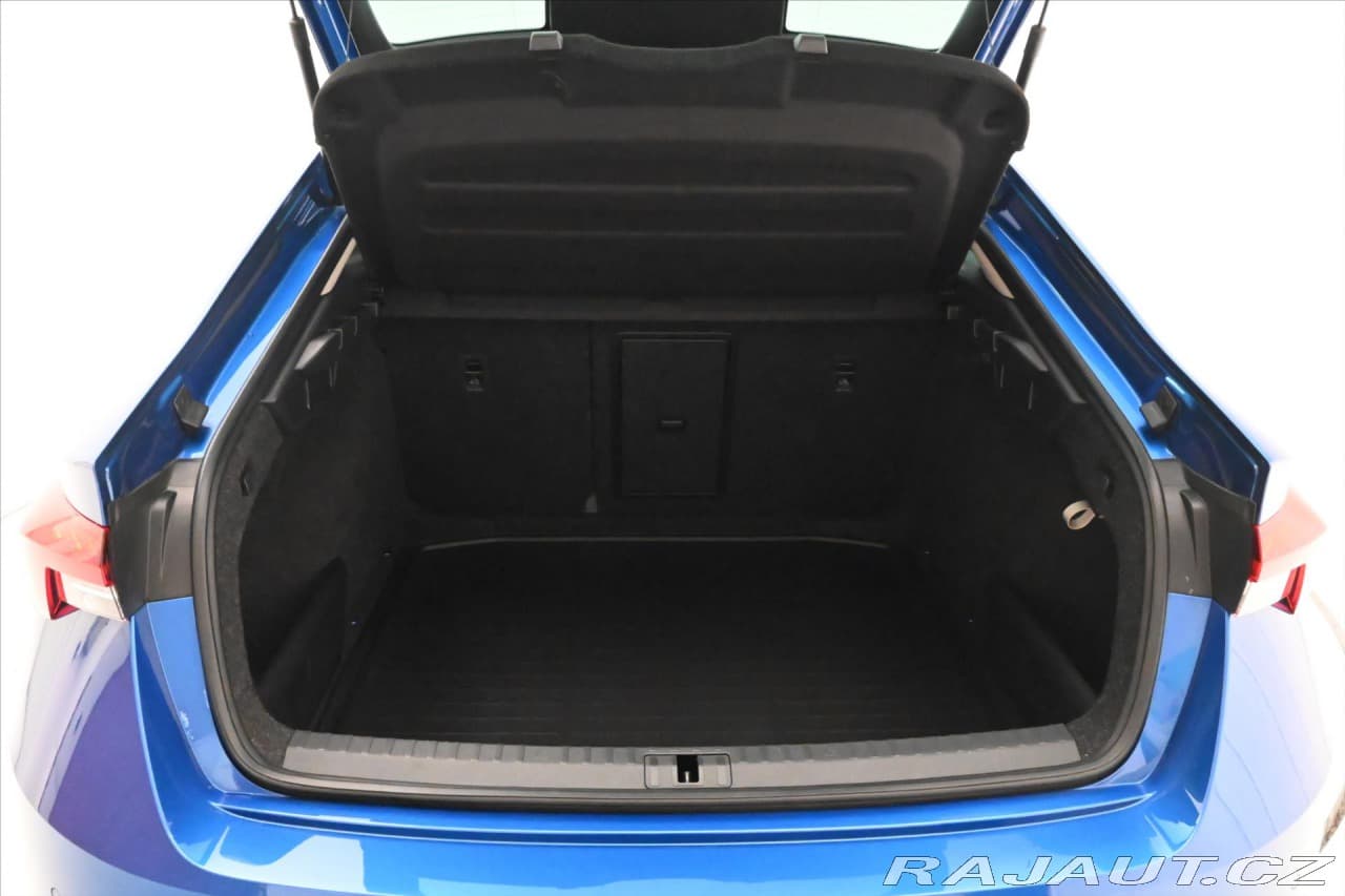 2022 Škoda Octavia - 10