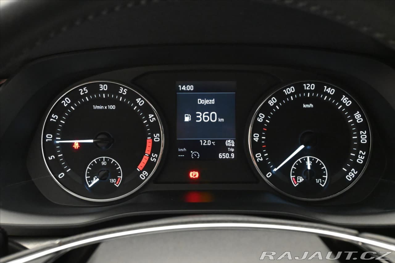 2022 Škoda Octavia - 16